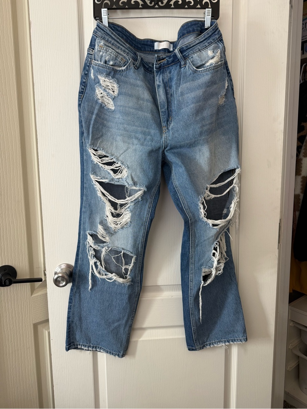 Vervet Distressed Wide Leg Jeans